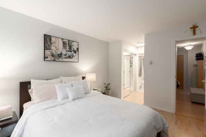 Photo 13 at 102 - 838 W 16th Avenue, Cambie, Vancouver West