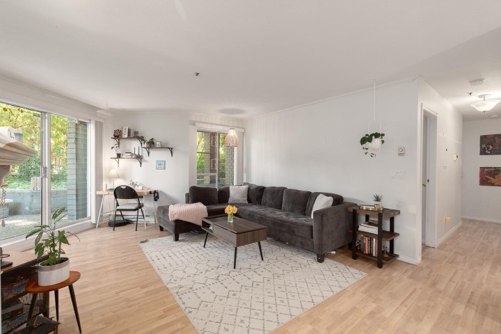 Photo 3 at 102 - 838 W 16th Avenue, Cambie, Vancouver West