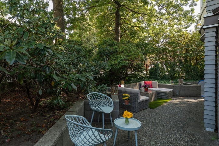 Photo 5 at 102 - 838 W 16th Avenue, Cambie, Vancouver West