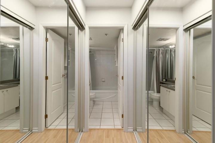 Photo 14 at 102 - 838 W 16th Avenue, Cambie, Vancouver West