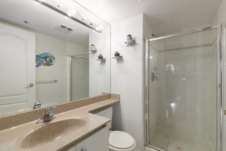 Photo 18 at 102 - 838 W 16th Avenue, Cambie, Vancouver West