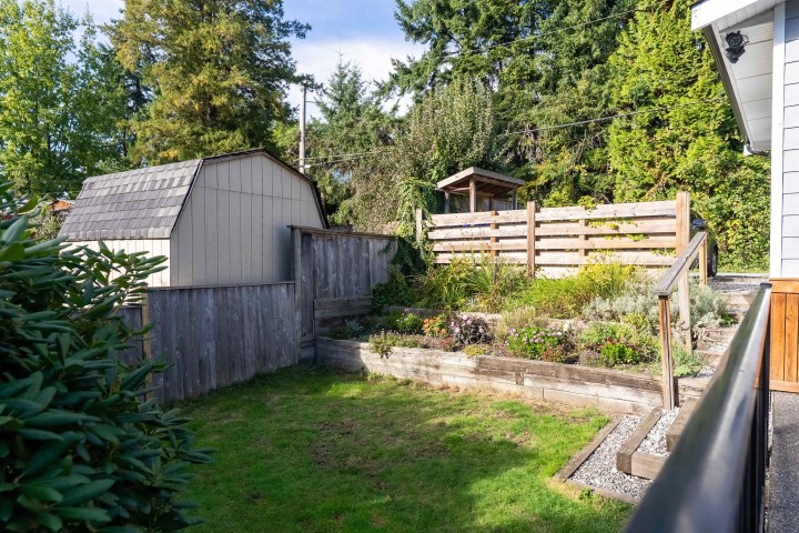 Photo 32 at 324 E 24th Street, Central Lonsdale, North Vancouver