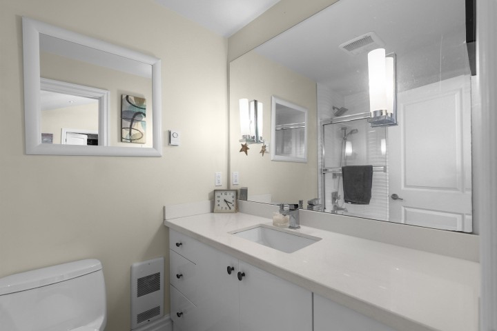 Photo 18 at 324 E 24th Street, Central Lonsdale, North Vancouver