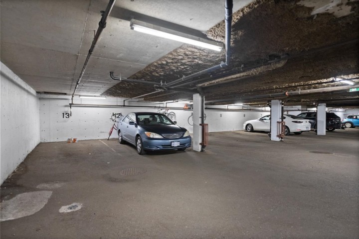 Photo 24 at 104 - 925 W 15th Avenue, Fairview VW, Vancouver West