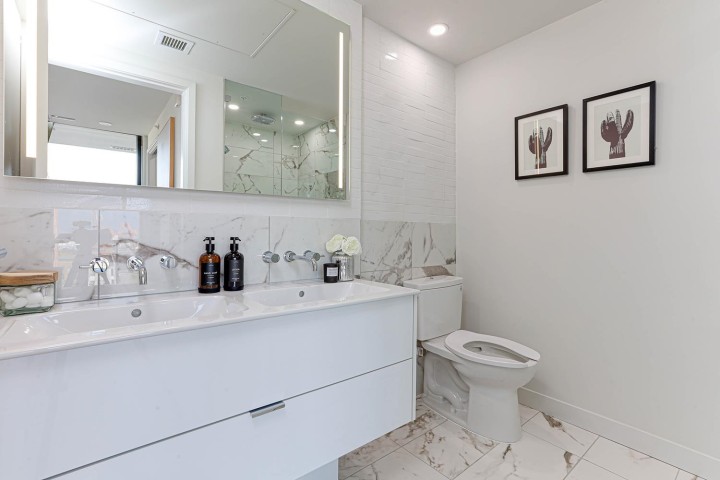 Photo 12 at 903 - 239 Keefer Street, Strathcona, Vancouver East