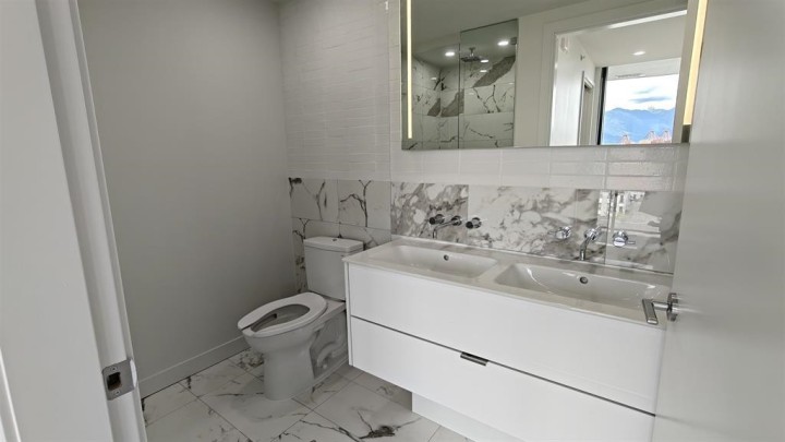 Photo 13 at 901 - 239 Keefer Street, Strathcona, Vancouver East