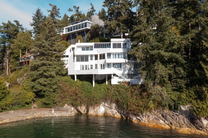 Photo 3 at 5530 Parthenon Place, Eagle Harbour, West Vancouver