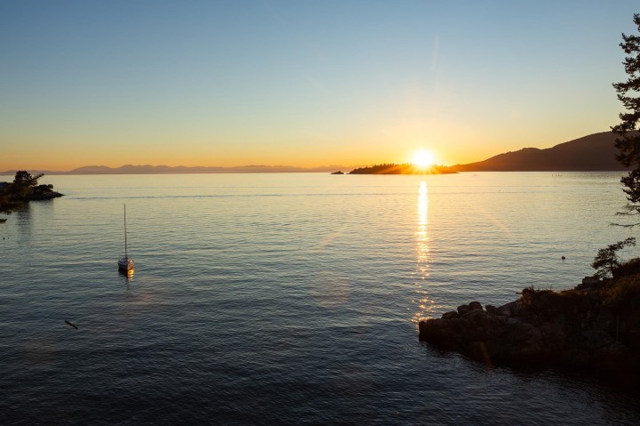 Photo 4 at 5530 Parthenon Place, Eagle Harbour, West Vancouver