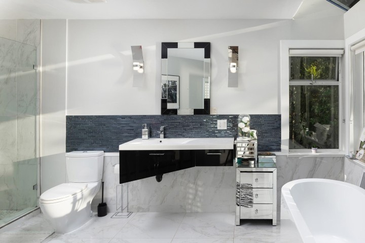 Photo 25 at 5530 Parthenon Place, Eagle Harbour, West Vancouver