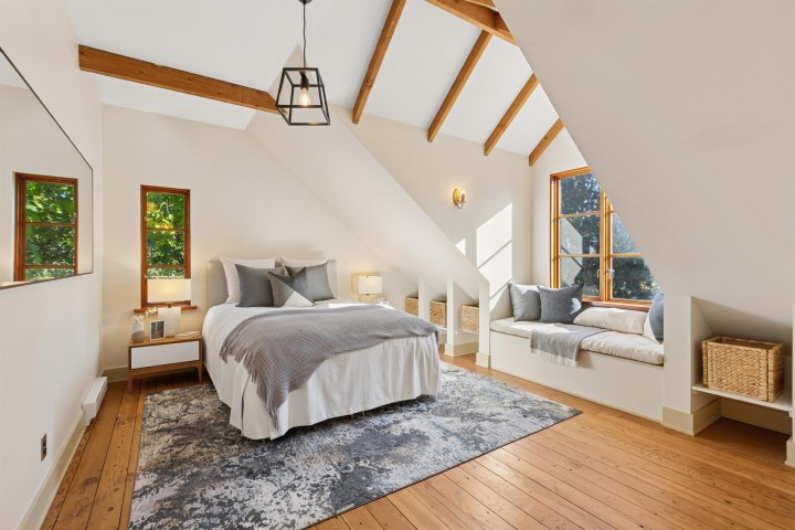 Photo 27 at 947 22nd Street, Dundarave, West Vancouver