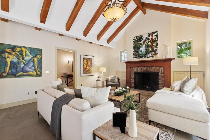 Photo 6 at 947 22nd Street, Dundarave, West Vancouver