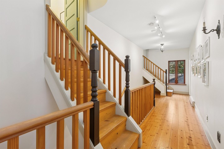 Photo 22 at 947 22nd Street, Dundarave, West Vancouver