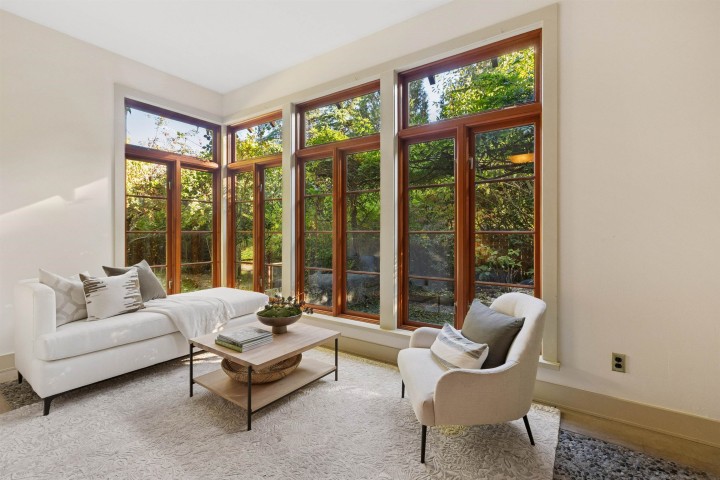 Photo 32 at 947 22nd Street, Dundarave, West Vancouver