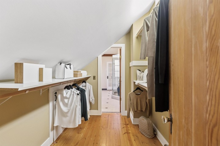 Photo 24 at 947 22nd Street, Dundarave, West Vancouver