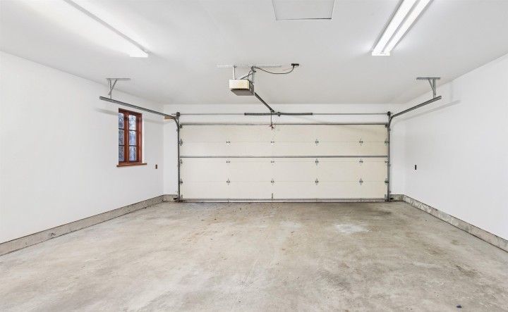 Photo 35 at 947 22nd Street, Dundarave, West Vancouver