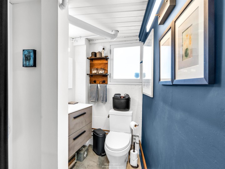 Photo 32 at 83 Alexander Street, Downtown VE, Vancouver East