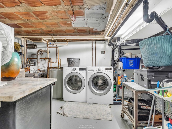 Photo 34 at 83 Alexander Street, Downtown VE, Vancouver East