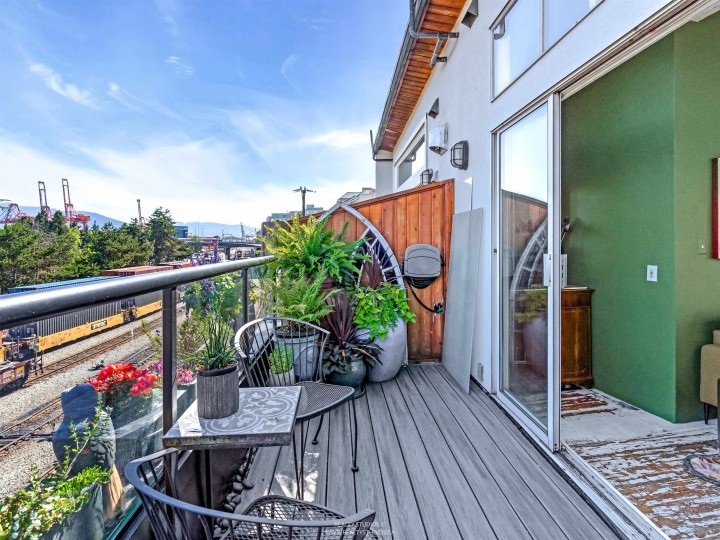 Photo 15 at 83 Alexander Street, Downtown VE, Vancouver East