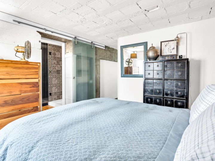 Photo 19 at 83 Alexander Street, Downtown VE, Vancouver East