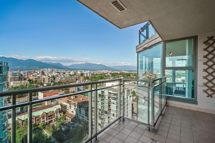 Photo 16 at 2001 - 1128 Quebec Street, Downtown VE, Vancouver East