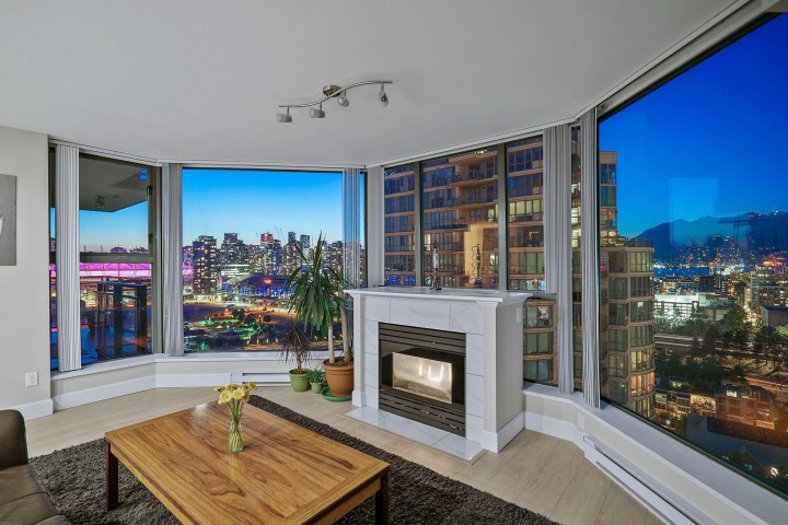 Photo 9 at 2001 - 1128 Quebec Street, Downtown VE, Vancouver East