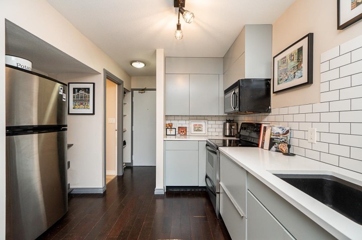 Photo 10 at 105 - 2255 Eton Street, Hastings, Vancouver East