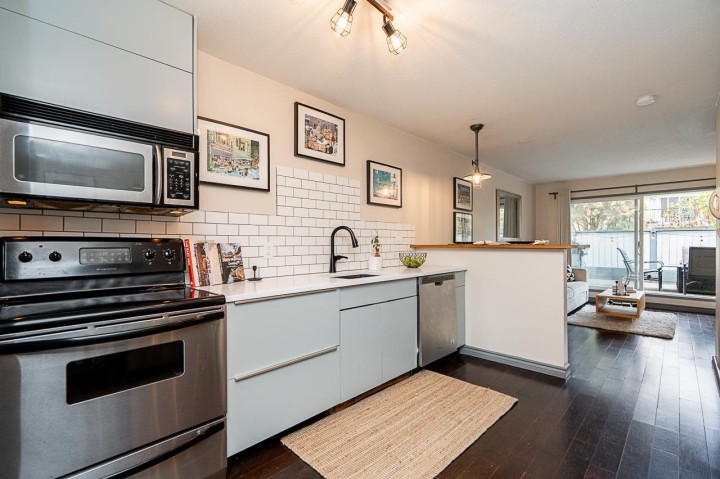 Photo 8 at 105 - 2255 Eton Street, Hastings, Vancouver East