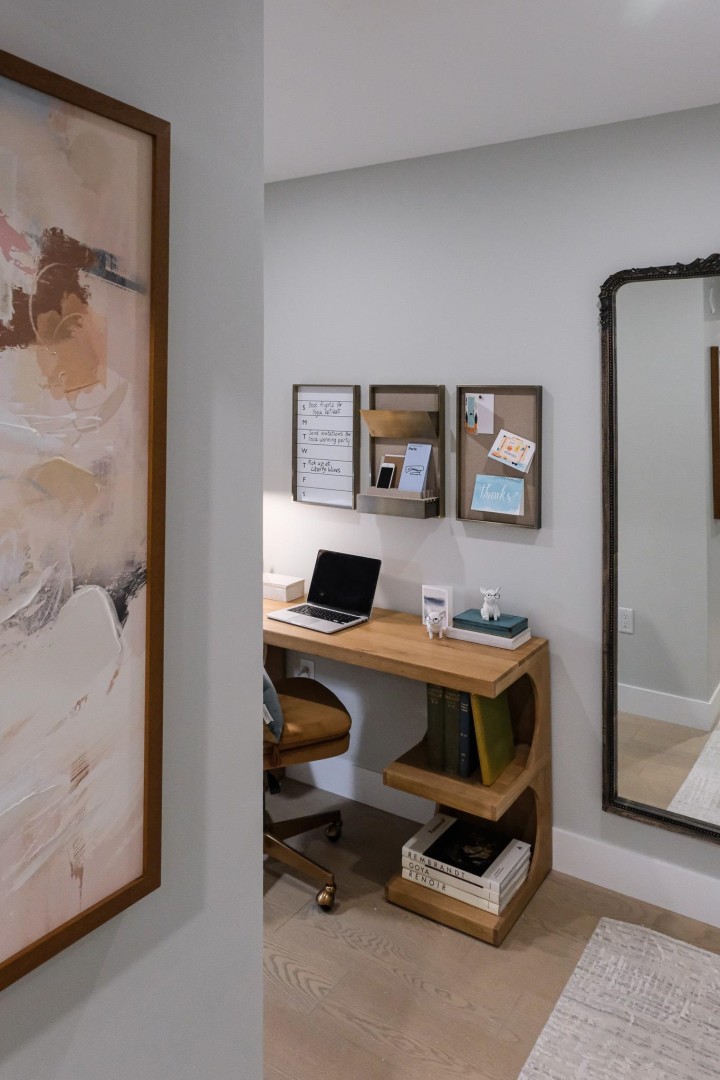 Photo 12 at 307 - 423 6th Street, Park Royal, West Vancouver