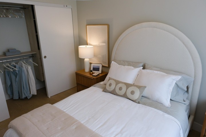 Photo 15 at 307 - 423 6th Street, Park Royal, West Vancouver