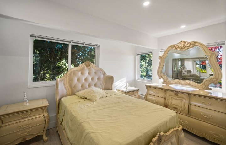 Photo 16 at 1257 Chartwell Place, Chartwell, West Vancouver