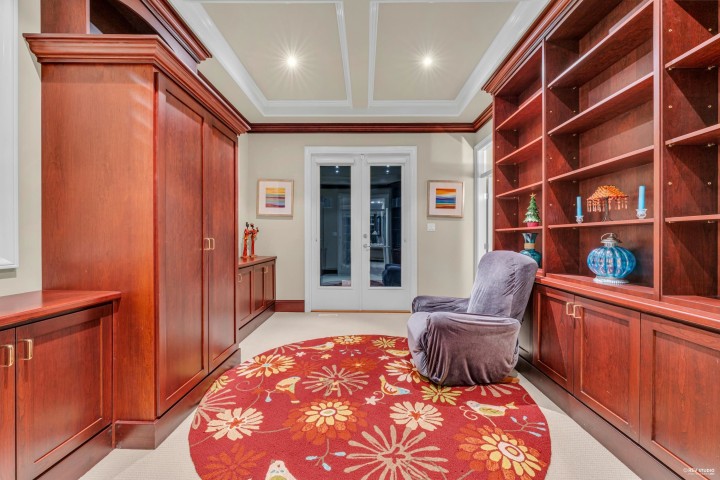 Photo 17 at 2398 Constantine Place, Panorama Village, West Vancouver