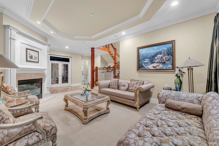 Photo 7 at 2398 Constantine Place, Panorama Village, West Vancouver