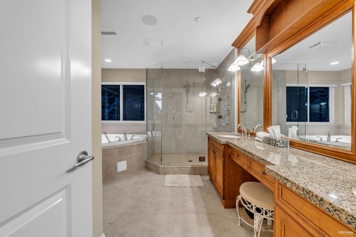 Photo 21 at 2398 Constantine Place, Panorama Village, West Vancouver