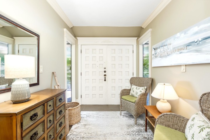 Photo 2 at 792 Anderson Crescent, Sentinel Hill, West Vancouver