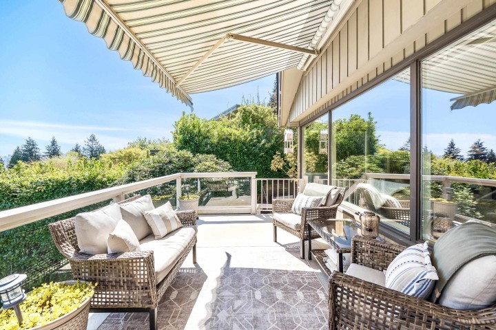 Photo 8 at 792 Anderson Crescent, Sentinel Hill, West Vancouver