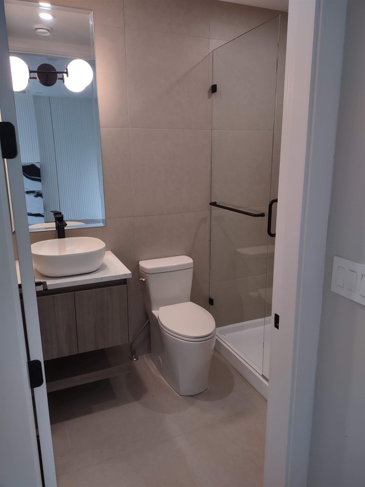 Photo 6 at 2 - 1706 W 68 Avenue, S.W. Marine, Vancouver West