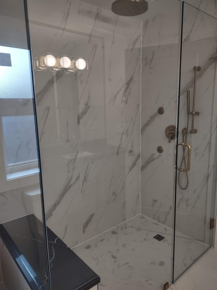 Photo 11 at 2 - 1706 W 68 Avenue, S.W. Marine, Vancouver West