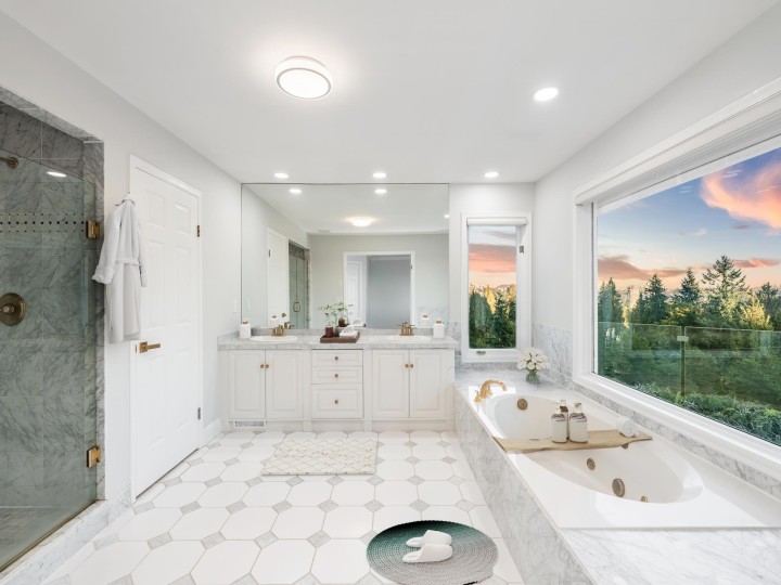 Photo 27 at 816 Anderson Crescent, Sentinel Hill, West Vancouver