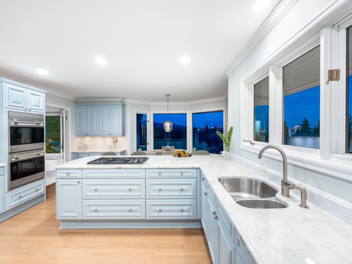 Photo 18 at 816 Anderson Crescent, Sentinel Hill, West Vancouver