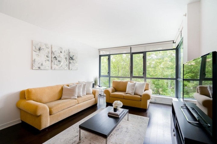 Photo 8 at 403 - 750 W 12th Avenue, Fairview VW, Vancouver West