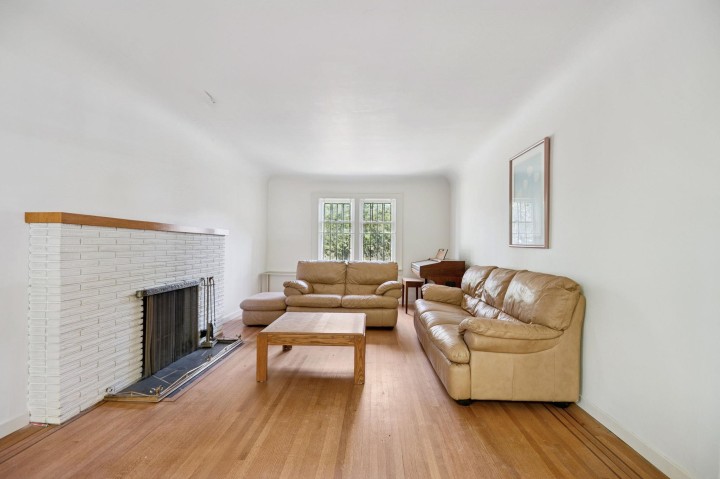 Photo 2 at 4470 Osler Street, Shaughnessy, Vancouver West