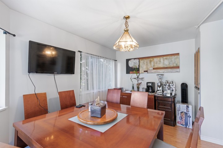 Photo 7 at 332 St. Patricks Avenue, Lower Lonsdale, North Vancouver