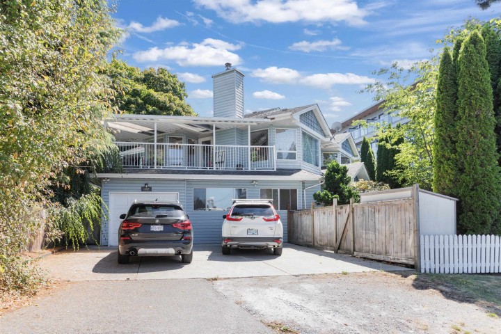 Photo 3 at 332 St. Patricks Avenue, Lower Lonsdale, North Vancouver