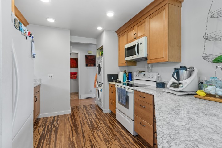 Photo 15 at 332 St. Patricks Avenue, Lower Lonsdale, North Vancouver