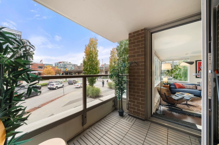 Photo 29 at 211 - 445 W 2nd Avenue, False Creek, Vancouver West