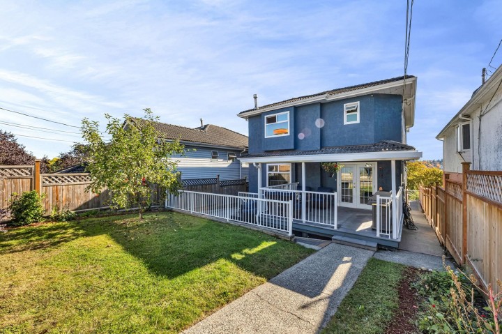 Photo 36 at 3191 E 8th Avenue, Renfrew VE, Vancouver East