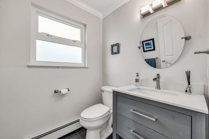 Photo 24 at 3191 E 8th Avenue, Renfrew VE, Vancouver East