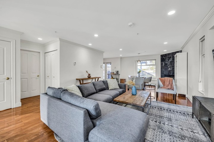 Photo 18 at 3191 E 8th Avenue, Renfrew VE, Vancouver East