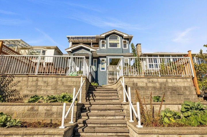 Photo 39 at 3191 E 8th Avenue, Renfrew VE, Vancouver East