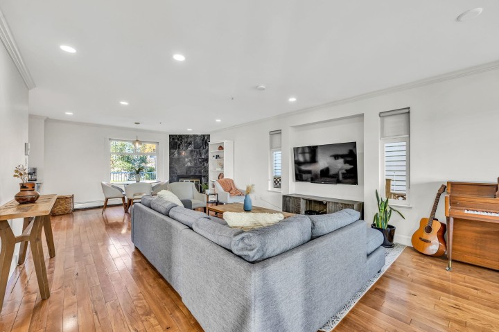 Photo 21 at 3191 E 8th Avenue, Renfrew VE, Vancouver East